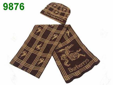 foulard guess pas cher